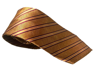 Corbata de seda para hombre Paul Fredrick - dorada y granate a rayas con patrón de llave griega Foto 1 de 4