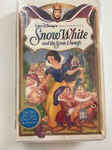 1994 Sealed SNOW WHITE AND THE SEVEN DWARFS Walt Disney's Masterpiece Collection