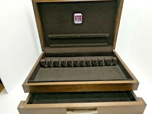 Vintage Naken's Silverware Tarnish Proof Storage w/Drawer 18” X 11.25” X 5.75 - Picture 1 of 9
