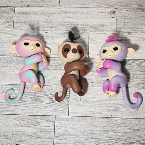 3 DITA Baby Scimmia e bradipo reagiscono al tocco suoni e movimenti con batterie - Foto 1 di 6