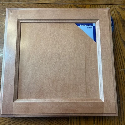 Твердый клен шейкер двери 14-1/2 «x 14-1/2» (новый) Qty-1 Бесплатная доставка в тот же день! - Изображение 1 из 4