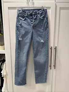 Old Navy Size 8 Extra High Rise Sky Hi Straight Jeans Stretch Button Fly - Picture 1 of 3