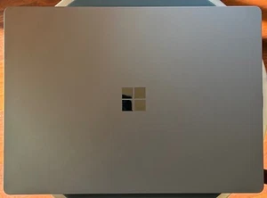 Microsoft Surface Laptop 4 8GB 1TB - free delivery - Picture 1 of 4