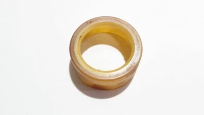 Chrysler 300M 2000 Guide support Front Right 04782238ab, 559374 #1036690-81 — 第 1/2 张图片