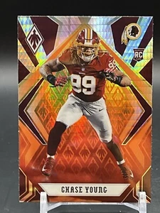 2020 Panini Phoenix #112 Chase Young - Fire Burst RC - Picture 1 of 2