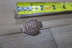Harley Davidson PHD Service Trained Master Technician Mechanic Pin Emblem Badge - Picture 1 of 3