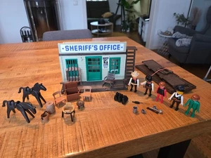 Playmobil 3423 Sherriff's Office 1983 Konvolut unvollständig mit Zusatzteile - Picture 1 of 11