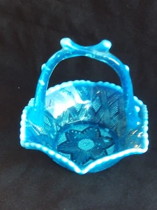 NA490 GOOD HENRY GREENER VICTORIAN BLUE PEARLINE VASELINE PRESSED GLASS BASKET - Picture 1 of 9