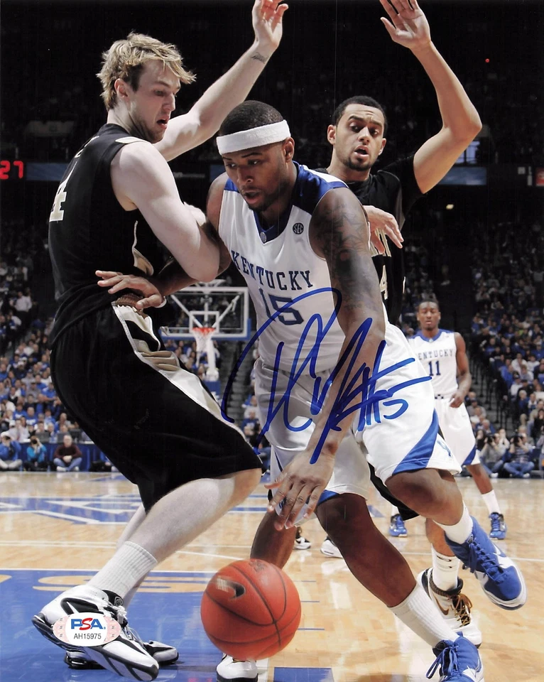 Foto 8x10 firmada por Demarcus Cousins PSA/DNA autografiada Kentucky Foto 1 de 1