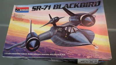 Vtg 1984 Monogram SR-71 BLACKBIRD 1/72 Aircraft Airplane Kit Opened Box Complete - Image 1 of 4