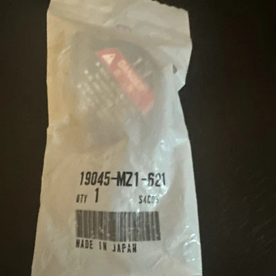 TAPA RADIADOR HONDA CR80 CR125 CR250 CR500 CRF450 ORIGINAL OEM NUEVO 19045-MZ1-621 Foto 1 de 4