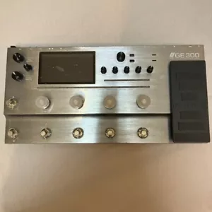 MOOER GE300 USATO Pedale effetti chitarra processore multieffetto spedizione gratuita - Foto 1 di 7