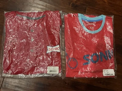 Camisetas de trabajo para empleados Sonic Drive-In XS Foto 1 de 4