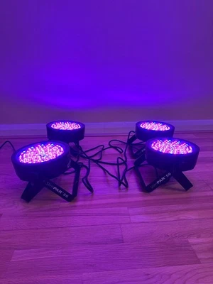 4x Chauvet SlimPAR 56 Wash / Stage / Up Lights + Carry Bag & Cables - Image 1 of 4
