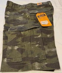 CARHARTT Men's Relaxed Fit-Rugged Flex-Canvas 11" Camo CARGO SHORT-Size 30 -NWT - Picture 1 of 11