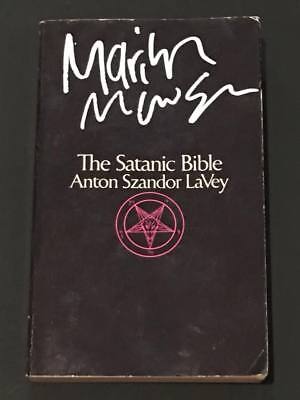 MARILYN MANSON BAND SIGNED SATANIC BIBLE AUTOGRAPH RARE Anton Szandor LaVey • 4,999.99$