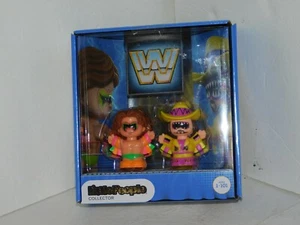 Little People Wrestlers WWE Macho Man Ultimate Warrior Toy Collector Man Cave - Picture 1 of 10
