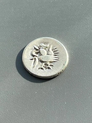 1847 年迷彩 1/8 TICAL 1 FUANG 银币 KM32.2 女神 Saraswati W. 1.64 克 — 第 1/4 张图片