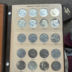 1964-2012 Kennedy Half Dollar Partial Set In Dansco - Picture 1 of 11