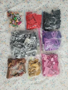 LEGO COLOR SORTED 4 1/2 POUNDS bagged Bricks Blocks Red Black Golden Purple More - Picture 1 of 20