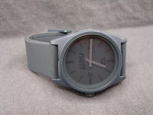 Men's NEFF DAILY Water-Resistant Watch w/ New Battery - Works Great! - Picture 1 of 6
