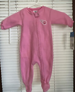 NWT Tennessee Titans Girls Infants Baby Sleeper Pajamas  0-3 Months