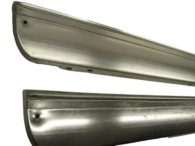 Par de molduras de painel balancim 1967 C2 Chevrolet Corvette direita esquerda 03933848 - Imagem 1 de 4