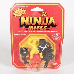 Sin usar, en caja 1986 Panosh Place Ninja Mites Sun Ray series figuras brillan en la oscuridad #2 - Imagen 1 de 2