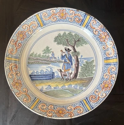 Assiette en Faïence de Delft XVIIIe - Photo 1/3