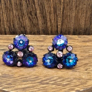 Vintage Estate 60's Glass Margarita Heliotrope Stone Earrings Clip-On Black Tone - Picture 1 of 5