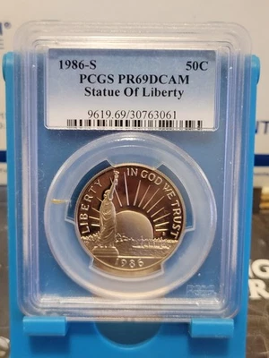 1986-S  50C  STATUE OF LIBERTY PROOF HALF DOLLAR COMMEM PCGS PR69 DCAM - Image 1 of 2