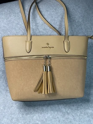 Cartera Nanette Lepore imitación color camel cuero y gamuza sintética Foto 1 de 4