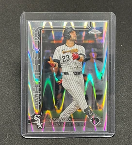 2025 Topps Chrome Andrew Benintendi #197 RayWave Refractor - Picture 1 of 2