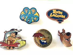 2002 Universal Studios Lot of 5 Toon Lagoon Pins Spin Feet Flintstones Scooby - Picture 1 of 11