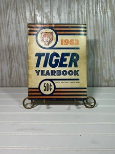 1963 Detroit Tigers Official Yearbook Kaline Cash Colavito Lolich - Picture 1 of 10