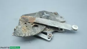 Jaguar XJS V12 Convertible Right Passenger Quarter Window Regulator OEM - Foto 1 di 6