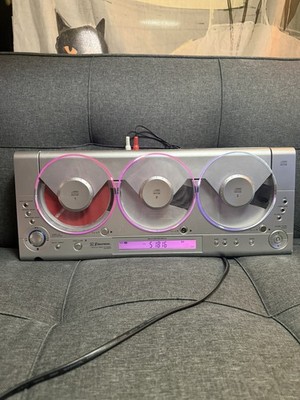 Nakamichi SoundSpace 5 Stereo Music System 3-Disc CD Changer FM AM