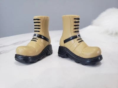 Botas de Combate Bratz 2002 Xpress It Jade Tostadas y Negras Zapatos Pies Foto 1 de 4