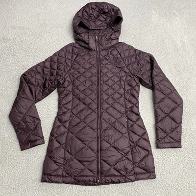North Face Jacket Womens Small Purple Quilted Hooded 550 Down Insulated Coat - Image 1 of 4