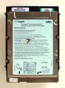 20GB UATA 100/7200 PRM 180472-001, 216610-001, ST320414A, 9R3004-031, FW: 3.28 - Picture 1 of 4
