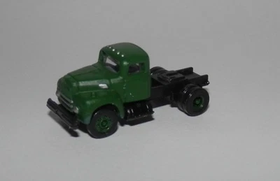 CMW Mini Metals N Scale IH R-190 Undecorated Green Tractor NEW - Image 1 of 4
