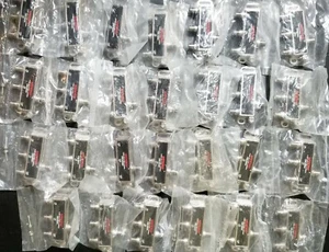 LOT OF 27🔥 Antronix High Performance 3-Way Cable TV Splitters CMC2003H Coaxial✅ - Picture 1 of 9