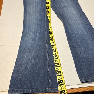 Pantalones de mezclilla SO elásticos Bootcut para mujer talla 11 bolsillos traseros bordados - Imagen 1 de 4