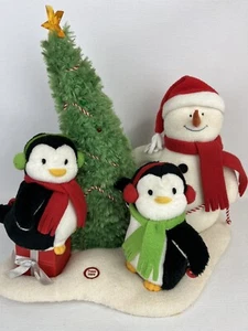 Hallmark Jingle Pals Very Merry Trio Animated Singing Snowman Penguins Tree 2006 - Picture 1 of 10