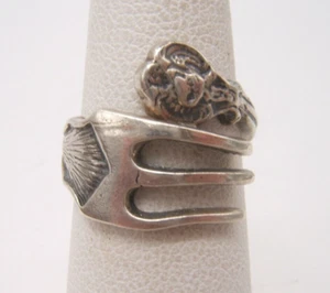 ANTIQUE STERLING SILVER FORK SHAPED RING SIZE 4.5 - Picture 1 of 4