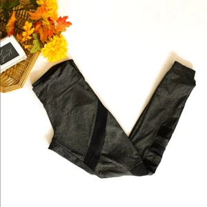 Forever 21 Black Gray Skinny Ankle Leggings Size S Pull On Mesh Trim Activewear - Picture 1 of 6