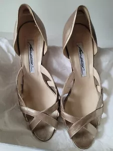 Brian Atwood Champagne Metallic Open Toe Heels Womens Size 36.5 With Box & Bag - Picture 1 of 11