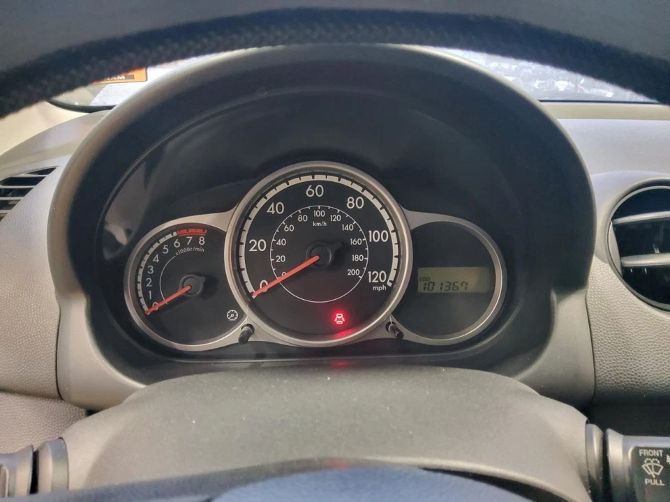 Velocímetro MPH sin medidor de temperatura exterior compatible con 11-14 MAZDA 2 549913 Foto 1 de 1