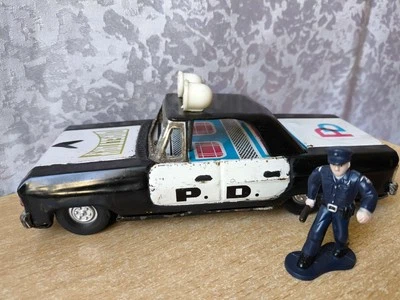 RARO JUGUETE VINTAGE MODELO COCHE POLICÍA METAL P.D DIRECTORIO LATA  Foto 1 de 4