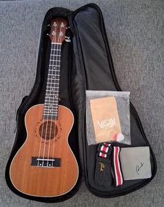Ranch Uk-23 Ukulele Starter Kit With Carry Case Strap Accessories Left Handed - Picture 1 of 10